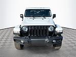 Used 2022 Jeep Gladiator Sport Crew Cab for sale #CV117055 - photo 4