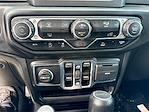 2022 Jeep Gladiator Crew Cab 4WD Pickup for sale #CV128726 - photo 16