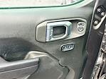 2022 Jeep Gladiator Crew Cab 4WD Pickup for sale #CV140884 - photo 19
