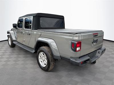 2022 Jeep Gladiator Crew Cab 4WD Pickup for sale #CV146437 - photo 2