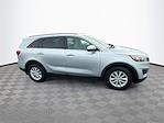 2017 Kia Sorento FWD SUV for sale #CV330521 - photo 9