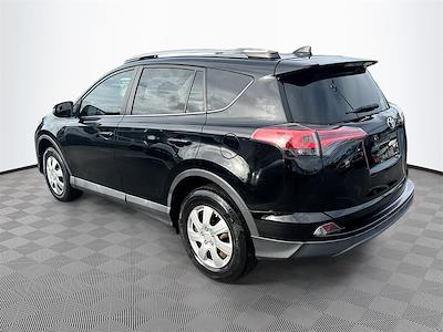 2018 Toyota RAV4 FWD SUV for sale #CV434260 - photo 2