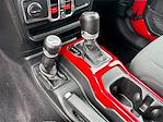 2021 Jeep Gladiator Crew Cab 4WD Pickup for sale #CV549803 - photo 17