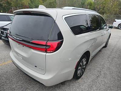2021 Chrysler Pacifica FWD Minivan for sale #CV569064 - photo 2