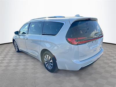 Used 2021 Chrysler Pacifica Limited Minivan for sale #CV569064 - photo 2