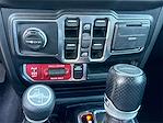 2021 Jeep Gladiator Crew Cab 4WD Pickup for sale #CV571451 - photo 18