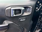 2021 Jeep Gladiator Crew Cab 4WD Pickup for sale #CV575814 - photo 19
