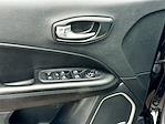 2021 Jeep Compass 4WD SUV for sale #CV599070 - photo 18