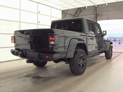 Used 2021 Jeep Gladiator - photo 1