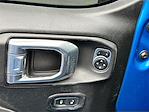 Used 2021 Jeep Gladiator Sport Crew Cab for sale #CV605929 - photo 19