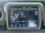 2021 Jeep Gladiator Crew Cab 4WD Pickup for sale #CV608765 - photo 16