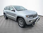 Used 2017 Jeep Grand Cherokee Limited 4WD SUV for sale #CV699477 - photo 5