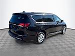2017 Chrysler Pacifica FWD Minivan for sale #CV739340 - photo 6