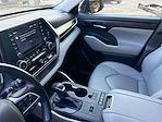 Used 2020 Toyota Highlander XLE for sale #TI004094 - photo 25