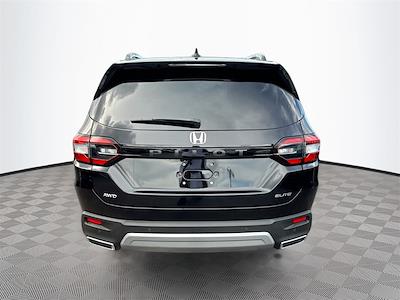 2025 Honda Pilot AWD SUV for sale #TI092059 - photo 2