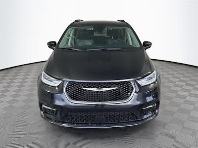 Used 2022 Chrysler Pacifica Touring L Minivan for sale #TI181530 - photo 2
