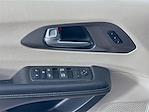 Used 2022 Chrysler Pacifica Touring L Minivan for sale #TI181530 - photo 18