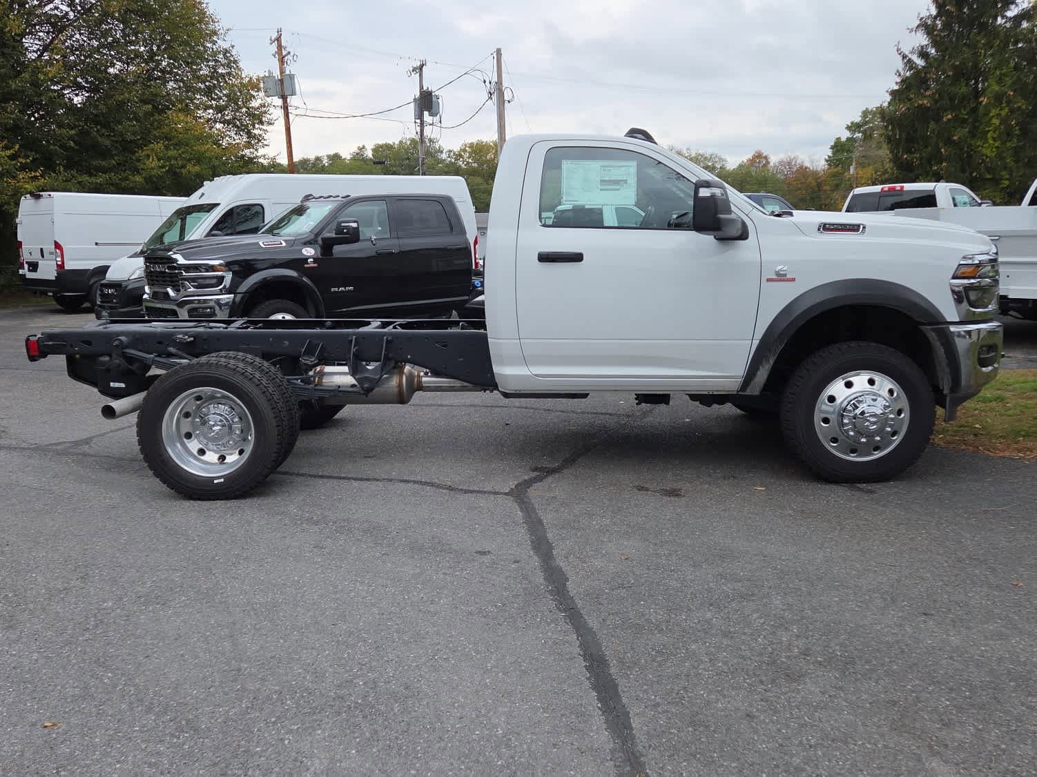 New 2026 Ram 5500 - photo 17