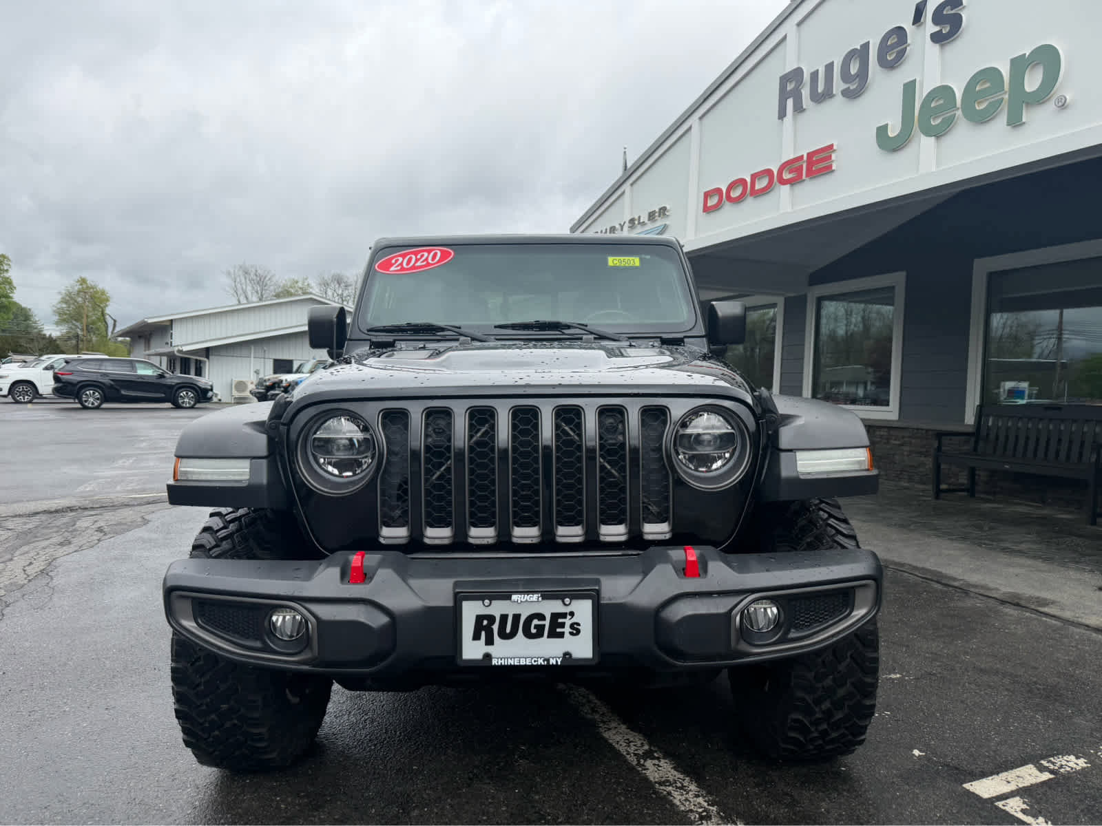 Used 2020 Jeep Gladiator - photo 1