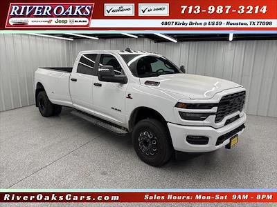 New 2026 Ram 3500 Lone Star Crew Cab 4x4 DRW Pickup for sale #TG151084 - photo 1
