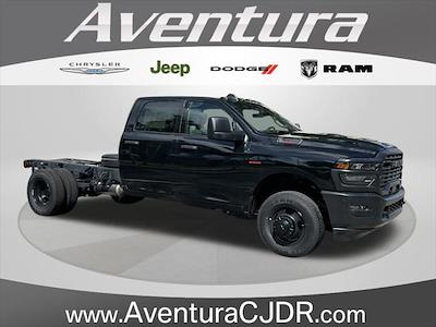 New 2025 Ram 3500 Tradesman Crew Cab 4x4 60 CA Cab Chassis for sale #V5T535886 - photo 1