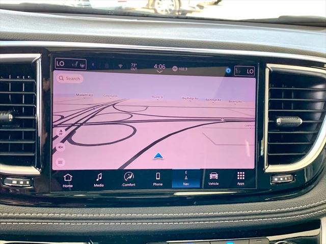 Used 2024 Chrysler Pacifica - photo 15