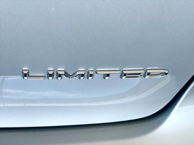 Used 2024 Chrysler Pacifica - photo 29