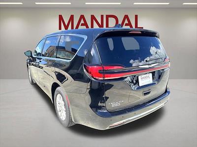 2025 Chrysler Pacifica FWD Minivan for sale #P511670 - photo 2