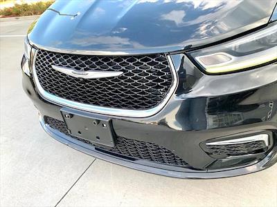 2023 Chrysler Pacifica FWD Minivan for sale #P552583 - photo 2