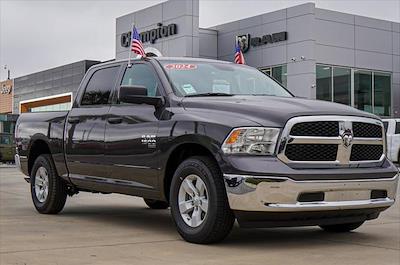 2024 Ram 1500 Classic Crew Cab 4x2, Pickup for sale #440509 - photo 1