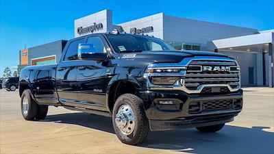 New 2026 Ram 3500 Longhorn Crew Cab 4x4 DRW Pickup for sale #460010 - photo 1