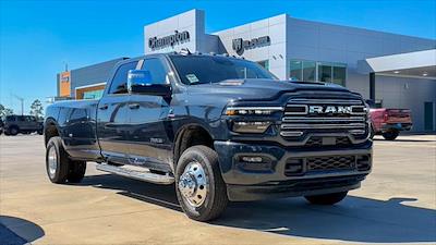 New 2026 Ram 3500 Laramie Crew Cab 4x4 DRW Pickup for sale #460022 - photo 1
