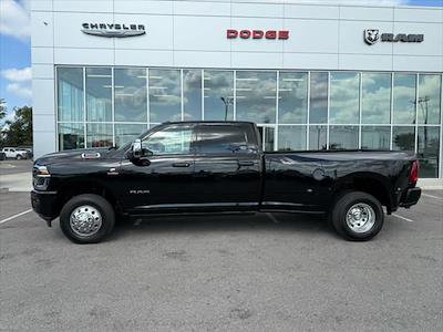 New 2025 Ram 3500 Laramie Crew Cab 4x4 DRW Pickup for sale #SG542568 - photo 2