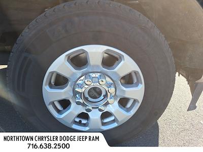 Used 2024 Ford F-250 XLT Crew Cab for sale #DR900 - photo 2