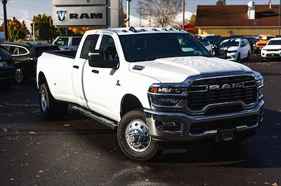 New 2026 Ram 3500 Tradesman Crew Cab 4x4 DRW Pickup for sale #D4104 - photo 1