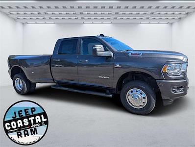 2024 Ram 3500 Crew Cab DRW 4x4, Pickup for sale #4R020 - photo 1