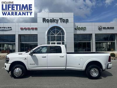New 2025 Ram 3500 Longhorn Crew Cab 4x4 DRW Pickup for sale #8576 - photo 1