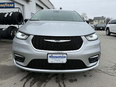 2024 Chrysler Pacifica FWD Minivan for sale #2155A - photo 2