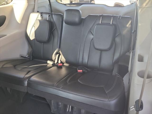 Used 2024 Chrysler Pacifica - photo 16