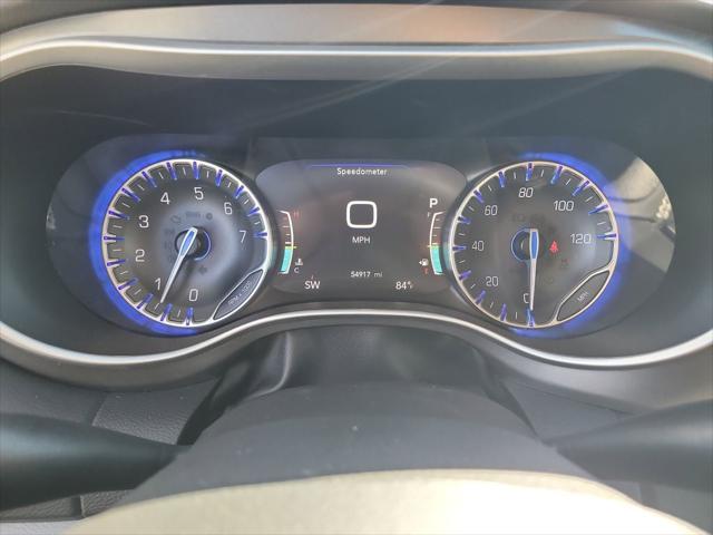 Used 2024 Chrysler Pacifica - photo 36