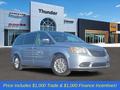 Used 2013 Chrysler Town and Country - photo 1
