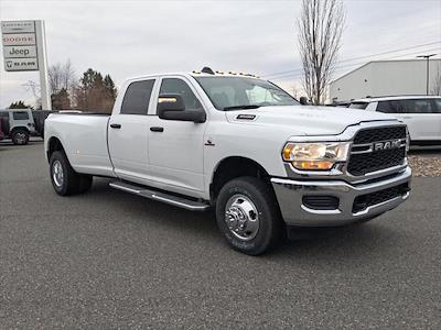 2024 Ram 3500 Crew Cab DRW 4x4, Pickup for sale #24436 - photo 1