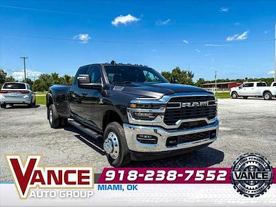 New 2025 Ram 3500 Tradesman Crew Cab 4x4 DRW Pickup for sale #SG515321 - photo 1