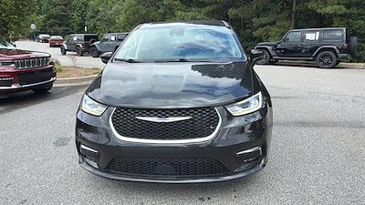 2024 Chrysler Pacifica FWD Minivan for sale #D16745 - photo 2