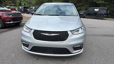 2024 Chrysler Pacifica FWD Minivan for sale #D16746 - photo 2