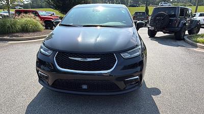 2025 Chrysler Pacifica FWD Minivan for sale #D16781 - photo 2