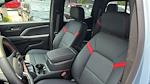 2025 Chevrolet Colorado Crew Cab 4WD Pickup for sale #J107954A - photo 15
