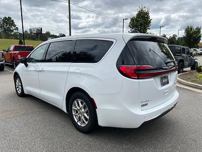 2024 Chrysler Pacifica FWD Minivan for sale #J108274B - photo 2