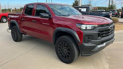 2024 Chevrolet Colorado Crew Cab 4WD Pickup for sale #J108635A - photo 2