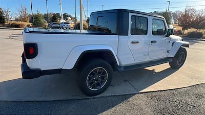 2021 Jeep Gladiator Crew Cab 4WD Pickup for sale #J109646A - photo 2